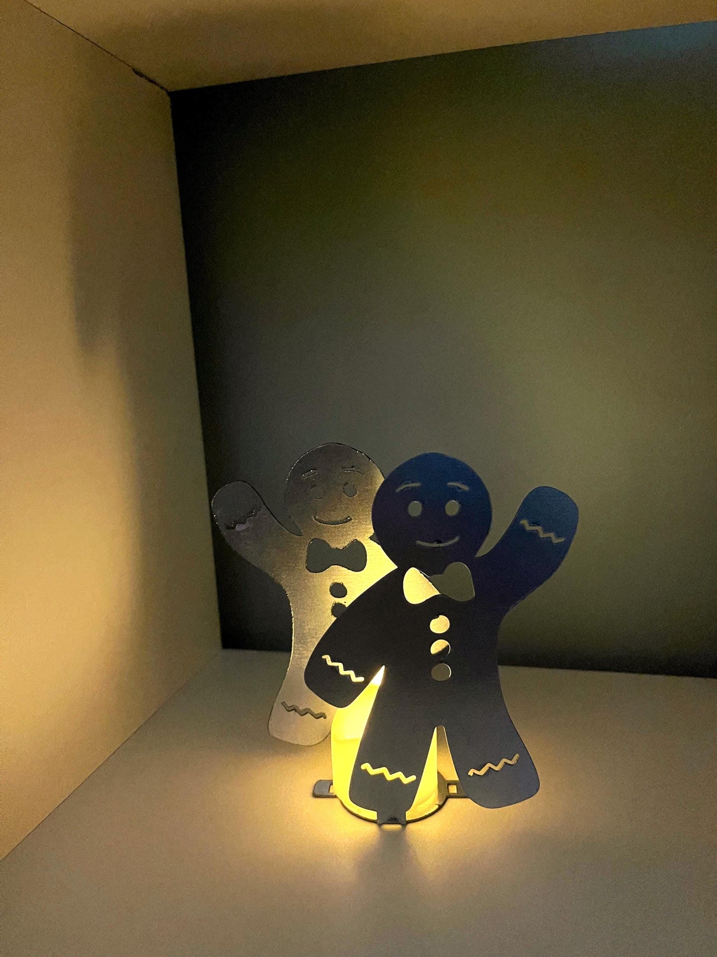 Gingerbread Man Tealight Holder