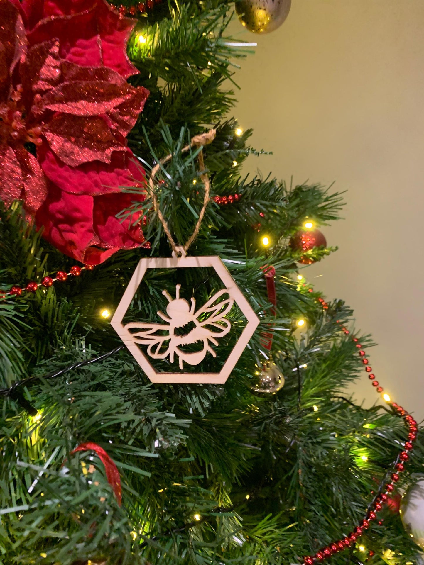 Bee hanging decoration